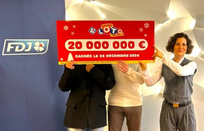 El día de Navidad, esta pareja descubre su premio de 20 millones de euros