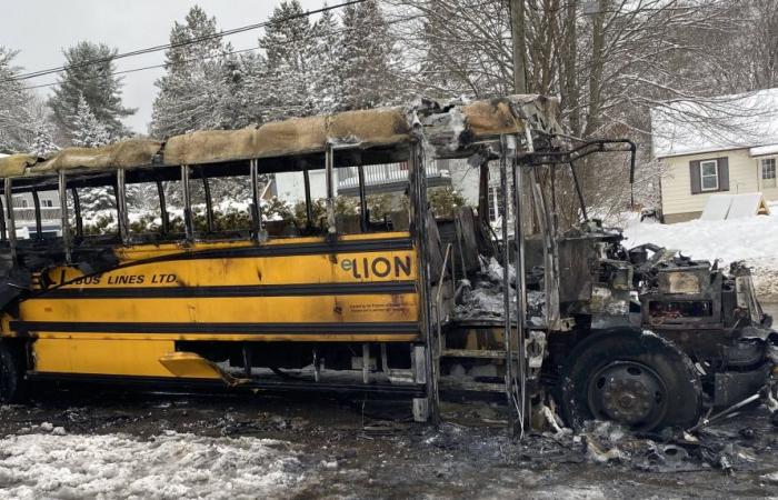 Otro autobús de Lion Electric se incendia, esta vez en Ontario