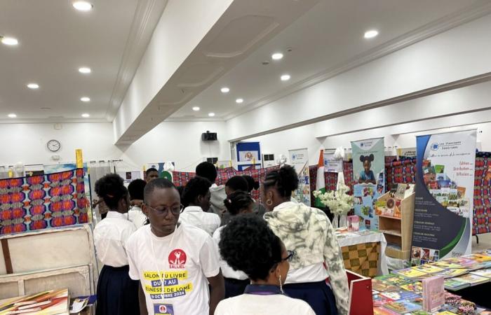 Un primer foro para editores infantiles en Togo