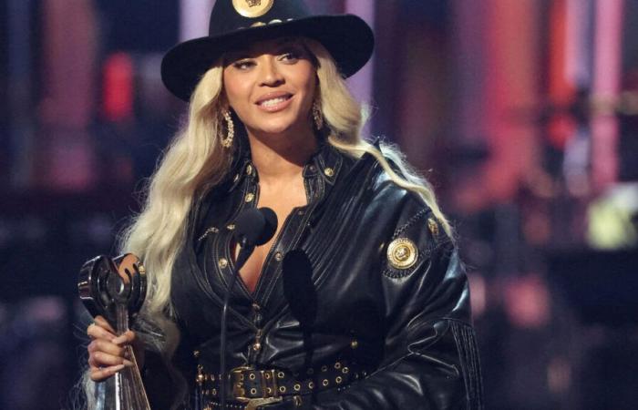 Beyoncé dona 2,5 millones de dólares a las víctimas y pospone un importante anuncio