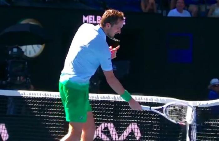 Tenis. Abierto de Australia – Avergonzado por el 418, Daniil Medvedev golpeó la leva de la red