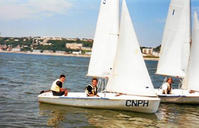 Quién es Charlie Dalin, el ganador de la décima edición de la Vendée Globe