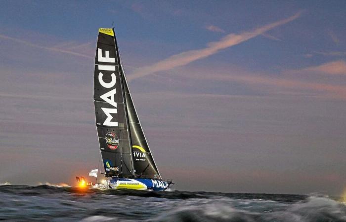 ¡Charlie Dalin gana la 10ª edición de la Vendée Globe y bate el récord en 64 días 19h22’49”!