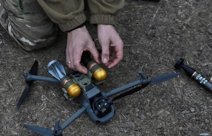 Gran incendio en un sitio de energía después de un ataque con drones ucranianos