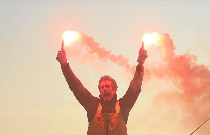 La llegada de Charlie Dalin, ganador de la décima edición de la Vendée Globe [En images]