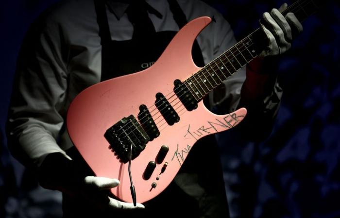 Las guitarras del ícono del rock Jeff Beck a subasta