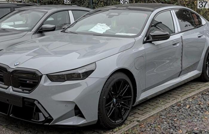 ¡Un BMW M5 G90 que sale del concesionario acaba seriamente dañado en apenas unas horas!