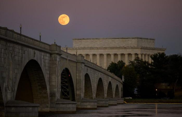 Las magníficas imágenes de la primera Luna llena del año.