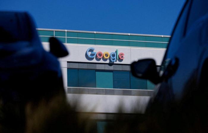 Google y la prensa diaria francesa renuevan el acuerdo sobre derechos conexos