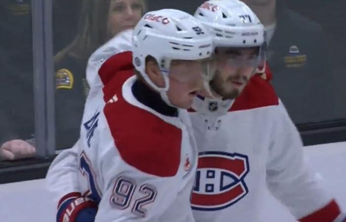 Patrik Laine marca el primer gol de cinco contra cinco con el canadiense