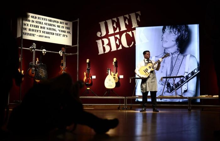 Las guitarras del ícono del rock Jeff Beck a subasta