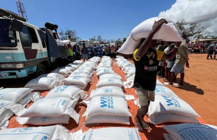 Más de 120 premios Nobel piden acelerar la investigación para satisfacer las necesidades de la población mundial.