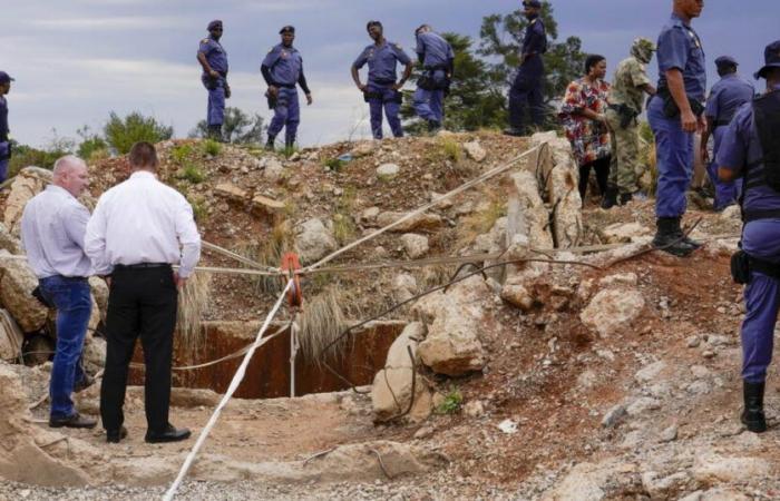 Sudáfrica. Rescatados 26 mineros ilegales, tras dos meses de infierno bajo tierra