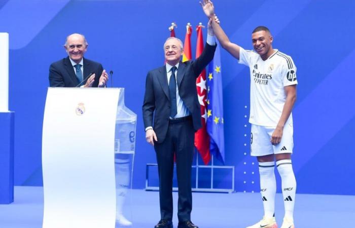 Real Madrid: ¿Un delantero del PSG contactado para tratar a Mbappé?