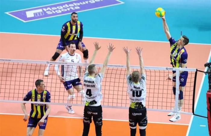 Earvin Ngapeth fue derrotado por primera vez en la Liga de Campeones con el Fenerbahçe