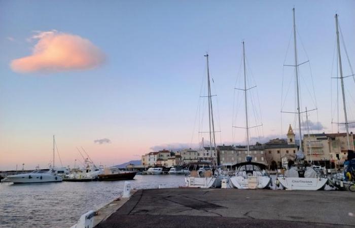 Primera luna llena de 2025 en San Fiurenzu