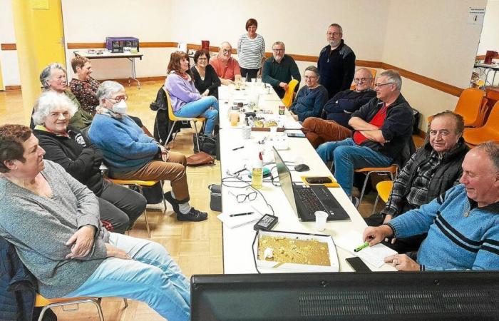 En el taller de fotografía de Gourin, el debate es la base del progreso