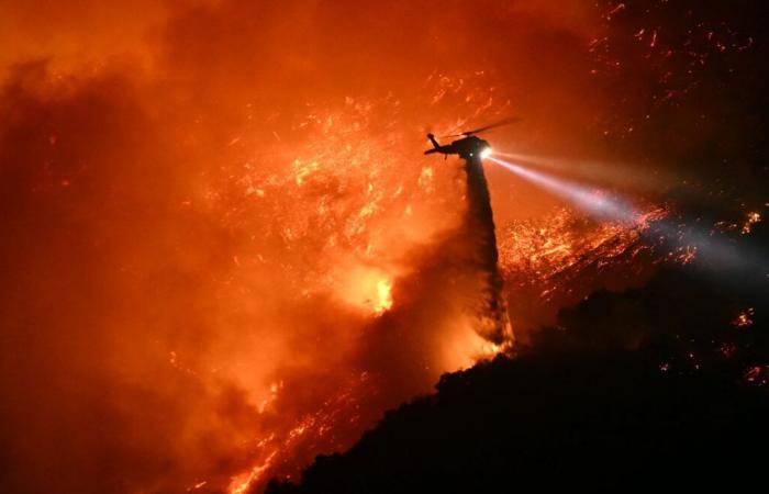 Los fuertes vientos continúan alimentando los incendios que asolan Los Ángeles