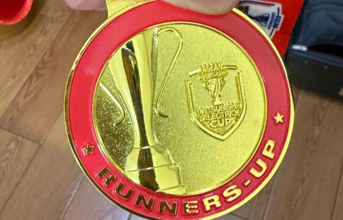 ¿Tien Linh subastará la medalla de oro ‘única’ en la Copa AFF 2024?