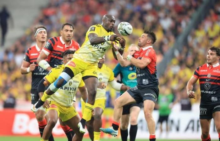 Raymond Rhule, extremo sudafricano de La Rochelle, hacia el final de su carrera