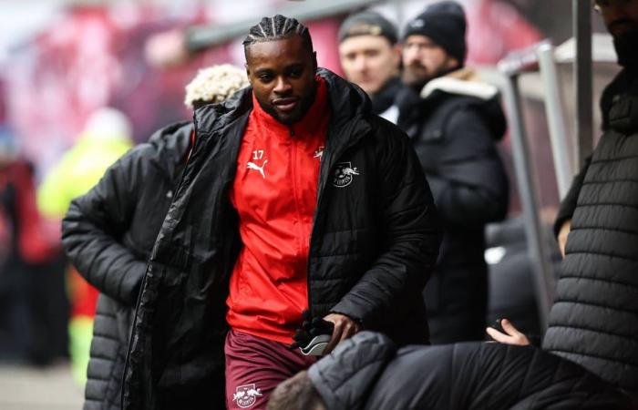 Bakú por primera vez en el once inicial, exjugador del Bayern en la plantilla