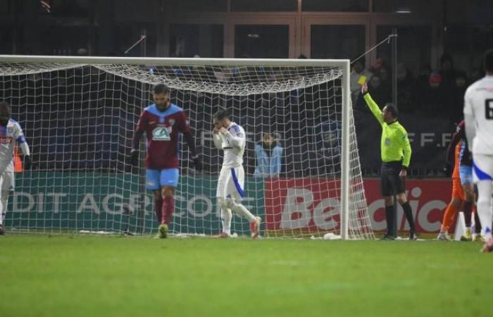 Incidentes provocados por la afición del Lyon tras la eliminación del OL ante el Bourgoin-Jallieu