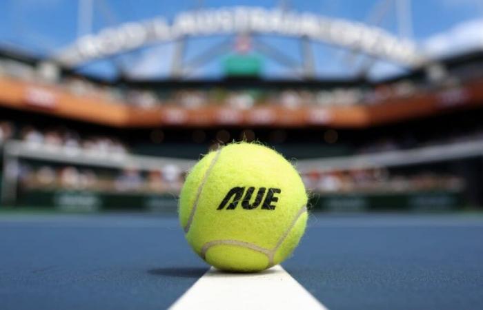 Coco Gauff, de 18 años, se clasifica brillantemente para la tercera ronda del Abierto de Australia