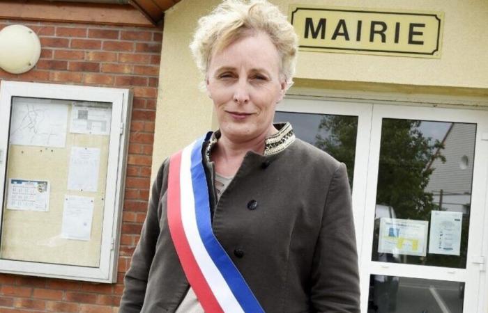 Dimite Marie Cau, primera alcaldesa transgénero elegida en Francia en el Norte