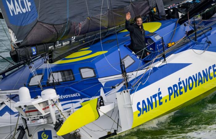 Les Sables-d’Olonne Vendée Globe 2024. FLASH Descubra la LLEGADA ETA de Sébastien Simon