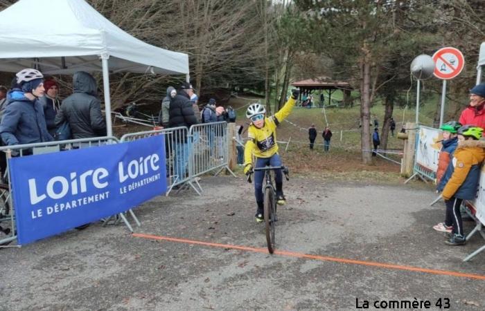 el Vélo Club du Velay en ventaja en el ciclocross Ricamariea