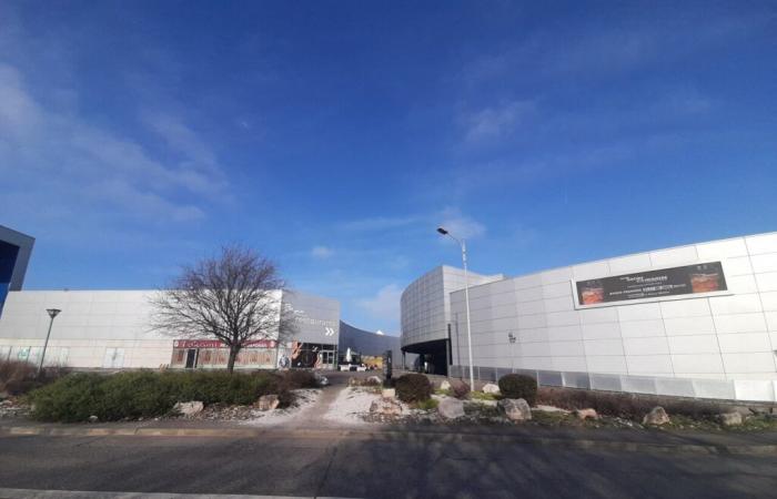 Cerca de Tolosa. Este gran centro comercial en construcción contará con un nuevo “centro de ocio y restauración”