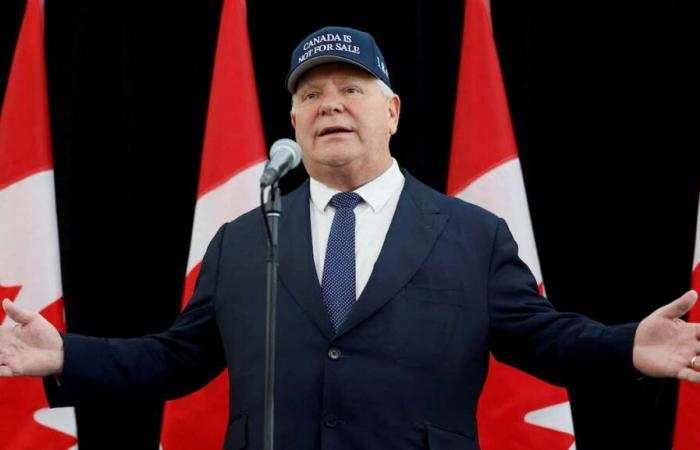 La gorra de Doug Ford provoca reacciones