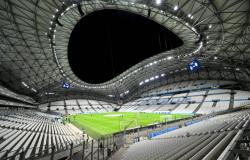 Juegos Olímpicos-2024: el relevo de la antorcha completa su primer día en Francia en el Stade Vélodrome