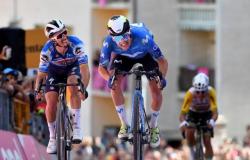 Julian Alaphilippe superado por poco por Pelayo Sánchez en la sexta etapa del Giro
