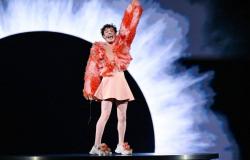 El cantante suizo Nemo se clasificó para la final de Eurovisión