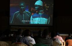 En Senegal, un cine itinerante para alertar contra la emigración ilegal