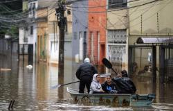 Rescatistas en acción pese a nuevas lluvias en Brasil