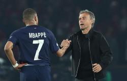 Luis Enrique rinde homenaje a Kylian Mbappé, una “leyenda” del Paris Saint-Germain