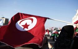 Nadar. Tras la bandera oculta, el presidente de la federación tunecina puesto bajo custodia policial