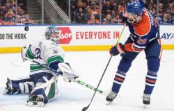 Serie NHL: Arturs Silovs deslumbra en el triunfo de los Canucks en el tercer juego