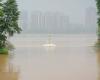 ¿Las “inundaciones del siglo”? Las impresionantes imágenes de las torrenciales y mortíferas lluvias que cayeron sobre China