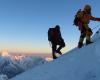 Ascenso de grandes cumbres | Un pensamiento para los sherpas y los baltis
