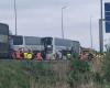 Calais: una veintena de heridos en un accidente en la circunvalación del puerto entre un camión y dos autobuses