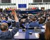 Los eurodiputados debaten los altibajos del mandato mientras cae el telón del Parlamento Europeo