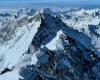 Estudio: uno de cada tres escaladores del Everest sufre arritmias cardíacas