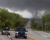 Tornados matan al menos a dos personas en el centro de Estados Unidos