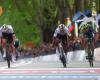 Ciclismo: La 1ª etapa del Giro para Narváez, Pogacar ya se muestra