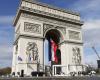 Europeos: en París, el Arco de Triunfo se iluminó de azul este jueves por la noche con motivo del Día de Europa