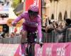 Giro: ganador de la contrarreloj, Tadej Pogacar da un gran golpe y deja fuera de combate a sus competidores