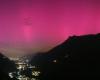 Aurora boreal en Suiza después de una tormenta solar